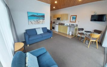Seaview Top Floor room